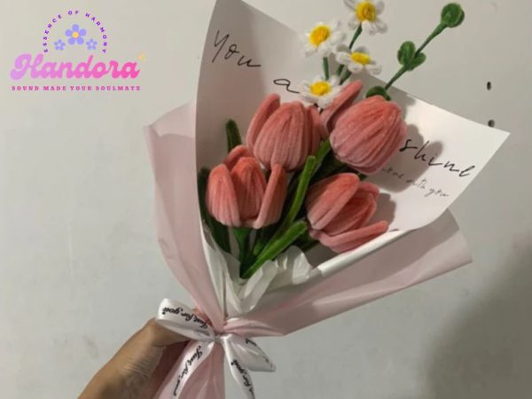 Bó hoa Tulip kẽm nhung handmade - Hình ảnh 4