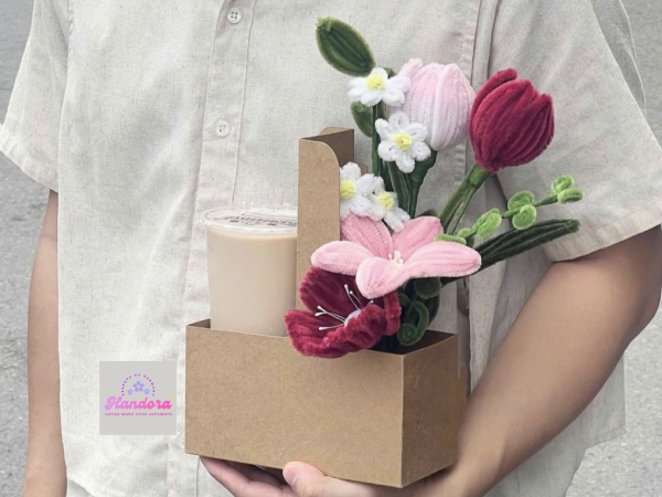 Set Quà Hoa Kẽm Nhung Kèm Trà Sữa - Hình ảnh 3